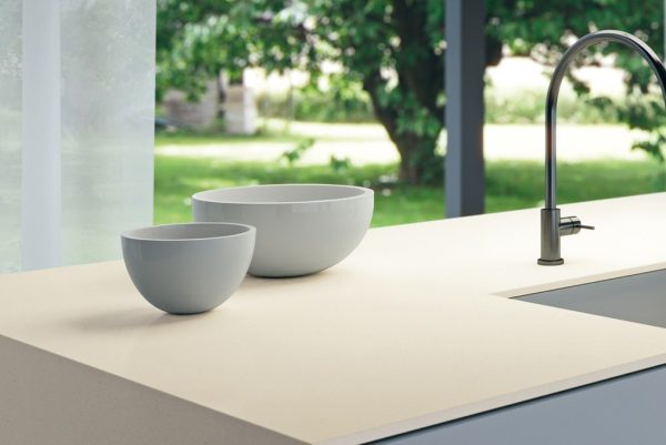 Caesarstone 4001 Fresh Concrete Composiet Keukenbladen