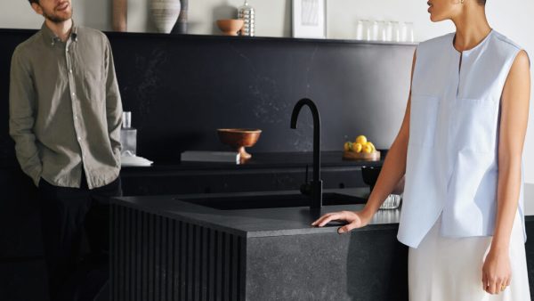 Composiet Keukenbladen 5810 Black Tempal Caesarstone